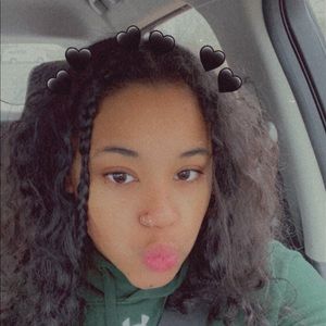 Meet your Posher, Kiara